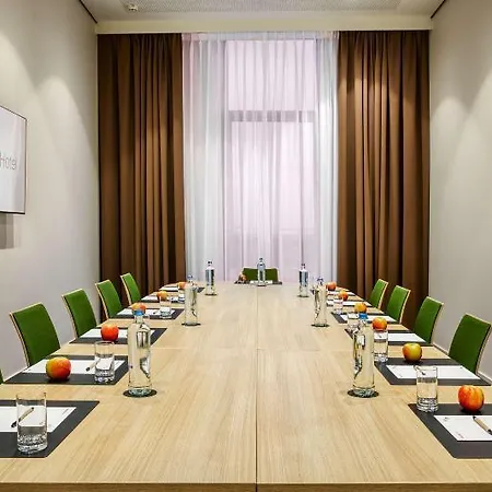 Intercityhotel Amsterdam Airport Hotel