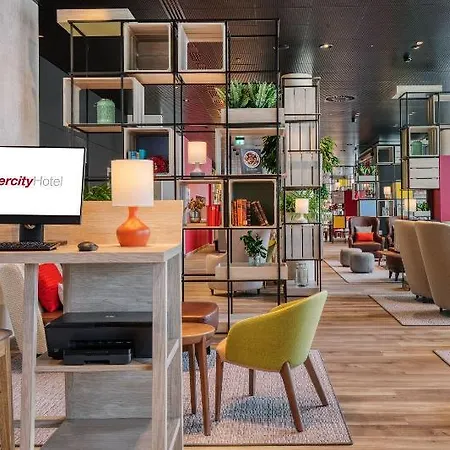 Intercityhotel Amsterdam Airport 4* Hoofddorp
