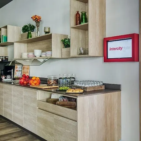 Intercityhotel Amsterdam Airport Hotel